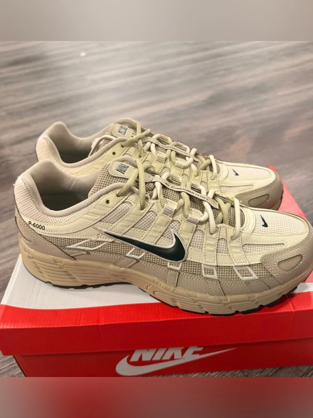 Nike P-6000 Premium Coconut Milk/ Black M 12 W 13.5